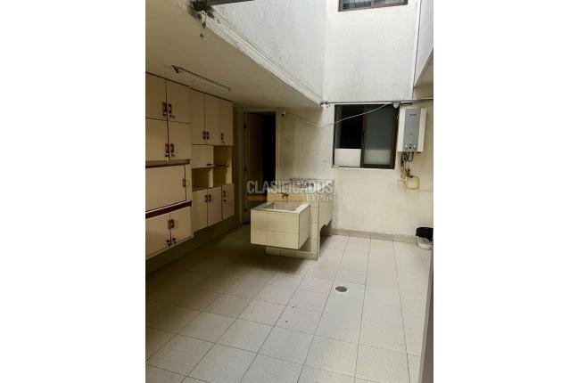 Casas, Venta, Versalles - $780.000.000