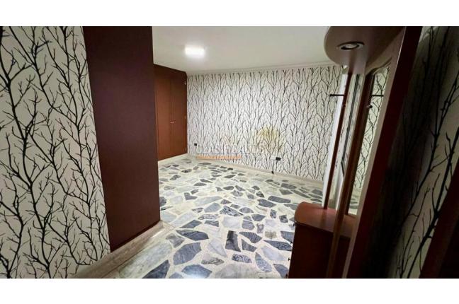 Casas, Venta, Versalles - $780.000.000