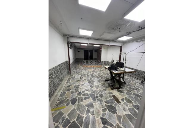 Casas, Venta, Versalles - $780.000.000