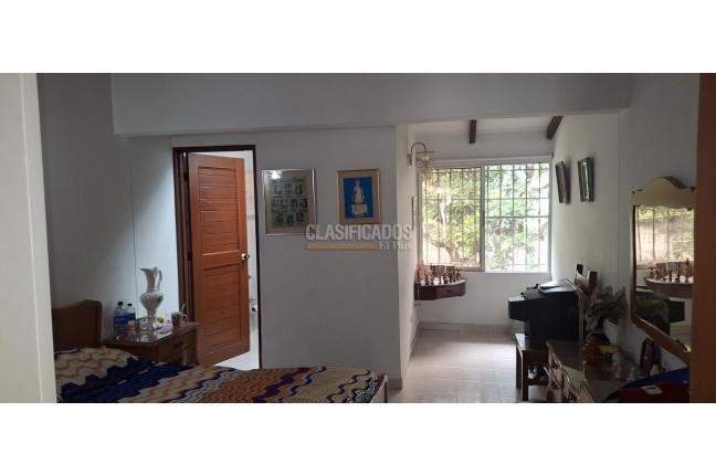 Casas, Venta en El Limonar