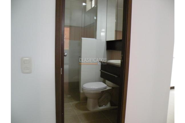 Apartamentos, Alquiler, La Hacienda - $2.300.000