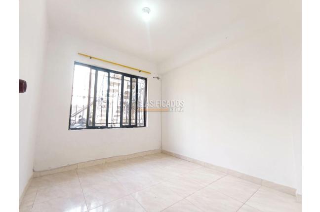 Casas, Venta, Salomia - $600.000.000