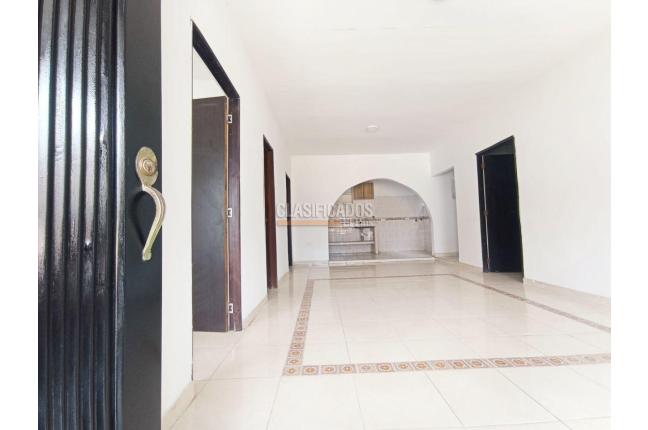 Casas, Venta, Salomia - $600.000.000