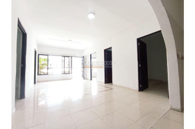 Casas, Venta, Salomia - $600.000.000