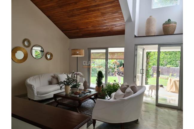 Casas, Alquiler en Pance