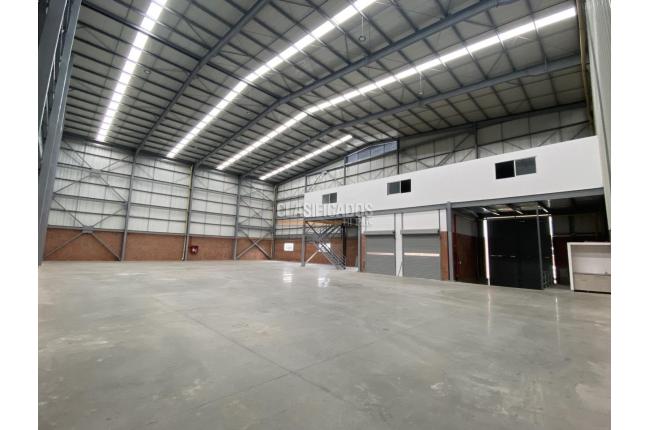 Locales y Bodegas, Alquiler, Yumbo - $26.750.000