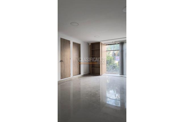 Oficinas y Consultorios, Venta en Ed. Colseguros