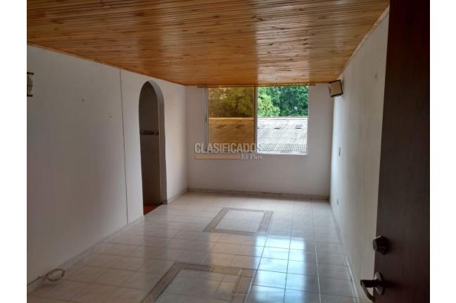 Apartamentos, Venta en Prados de Oriente