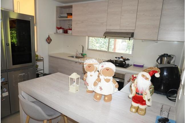 Casas, Venta en La Morada