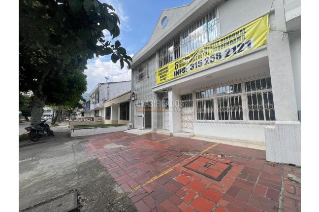 Oficinas y Consultorios, Alquiler en Tequendama