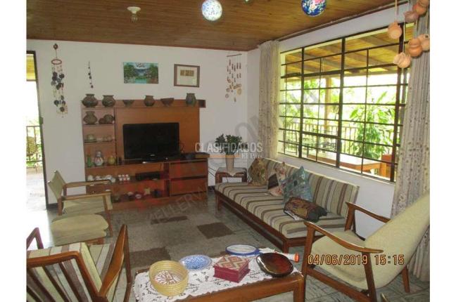 Casas, Venta en Aguacatal