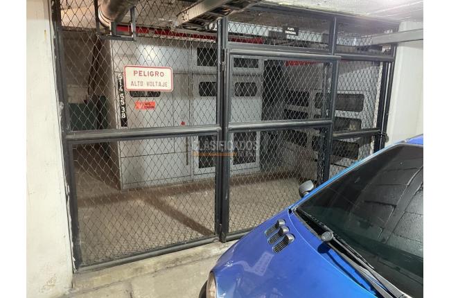 Apartaestudios, Venta en Santa Mónica Residencial