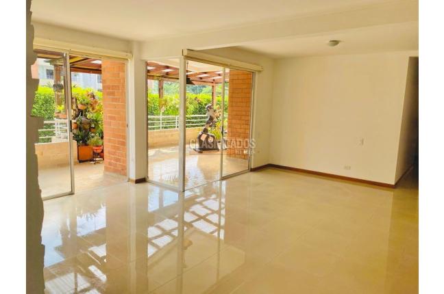 Apartamentos, Venta, Ciudad Jardín - $690.000.000