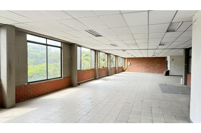 Locales y Bodegas, Alquiler, Yumbo - $17.600.000