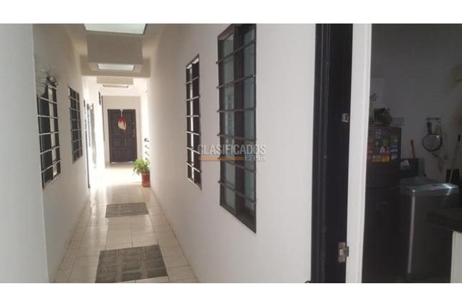 Edificios, Venta, Granada - $1.500.000.000