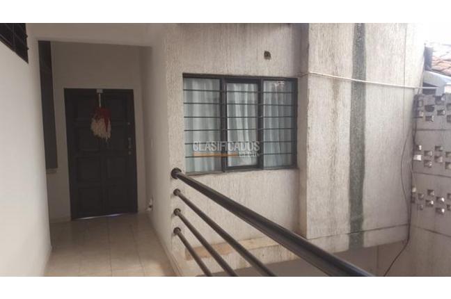 Edificios, Venta, Granada - $1.500.000.000