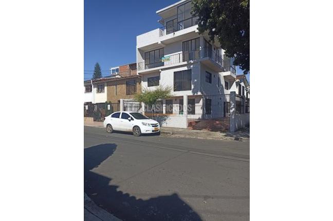 Edificios, Venta en Capri