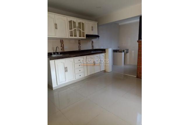 Edificios, Venta, Capri - $1.100.000.000