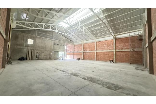 Locales y Bodegas, Alquiler, Los Cámbulos - $19.000.000