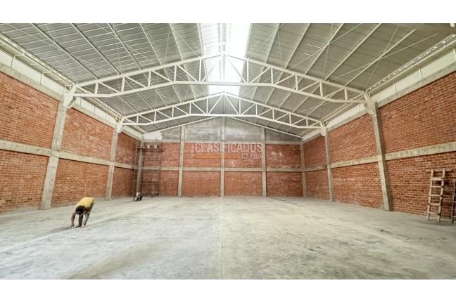 Locales y Bodegas, Alquiler, Los Cámbulos - $19.000.000