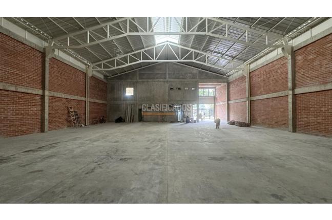 Locales y Bodegas, Alquiler, Los Cámbulos - $19.000.000