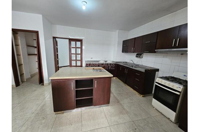 Casas, Alquiler, San Fernando Alto - $4.500.000