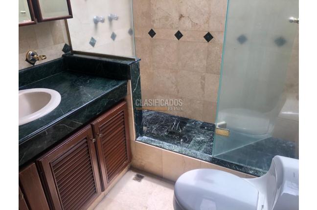 Apartamentos, Venta, Multicentro - $590.000.000