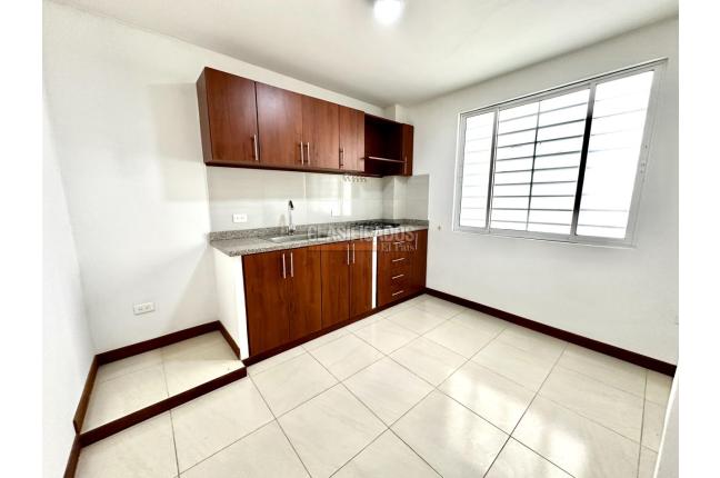 Apartamentos, Venta, La Floresta - $230.000.000
