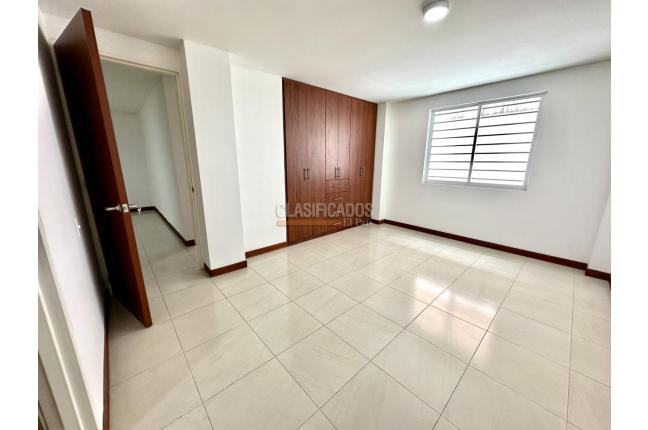Apartamentos, Venta, La Floresta - $230.000.000