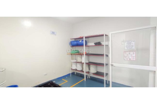 Locales y Bodegas, Venta, Obrero - $480.000.000