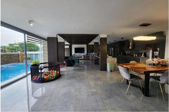 Casas, Venta, Santa Mónica Central - $2.550.000.000