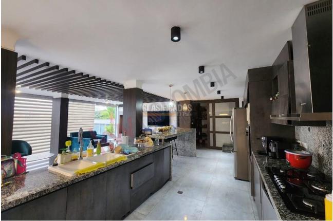 Casas, Venta, Santa Mónica Central - $2.550.000.000