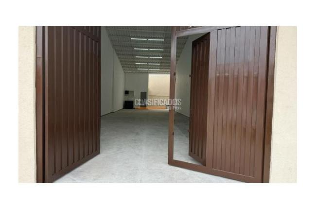 Locales y Bodegas, Alquiler en Bretaña