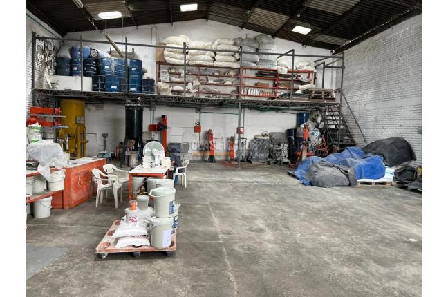 Locales y Bodegas, Alquiler en Porvenir