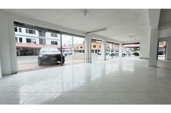 Locales y Bodegas, Alquiler, El Cedro - $5.200.000