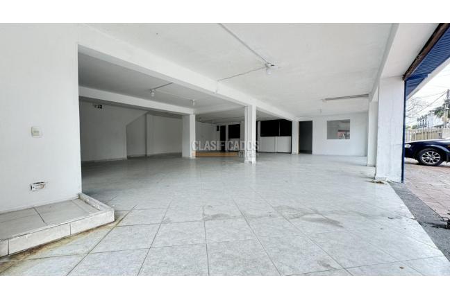 Locales y Bodegas, Alquiler, El Cedro - $5.200.000