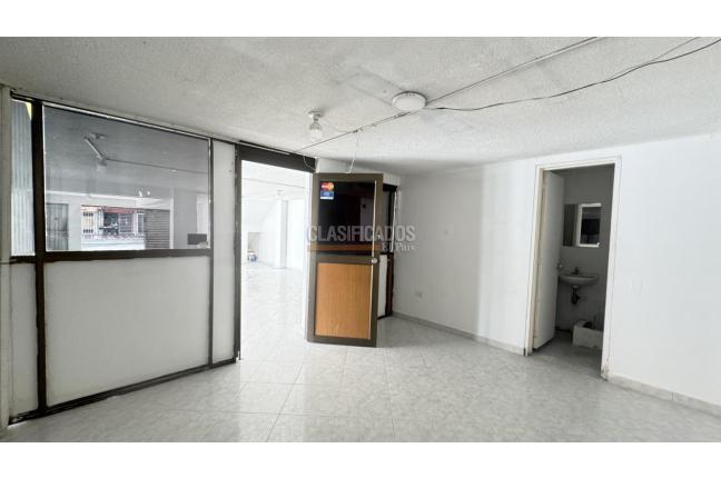 Locales y Bodegas, Alquiler, El Cedro - $5.200.000