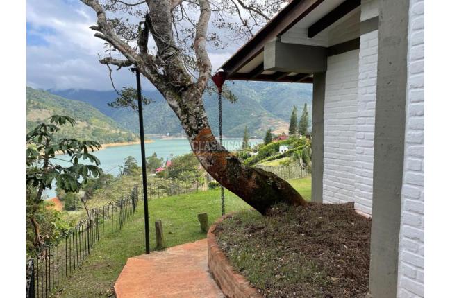 Fincas y Casas Campestres, Venta, Restrepo - $1.300.000.000