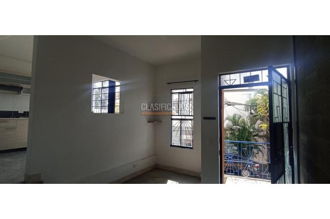 Apartamentos, Alquiler, Miraflores - $1.600.000