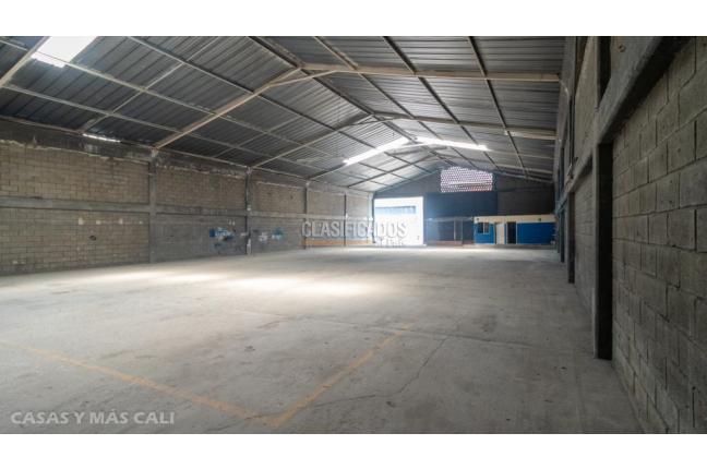 Locales y Bodegas, Venta en Yumbo