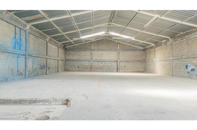 Locales y Bodegas, Venta, Yumbo - $1.650.000.000