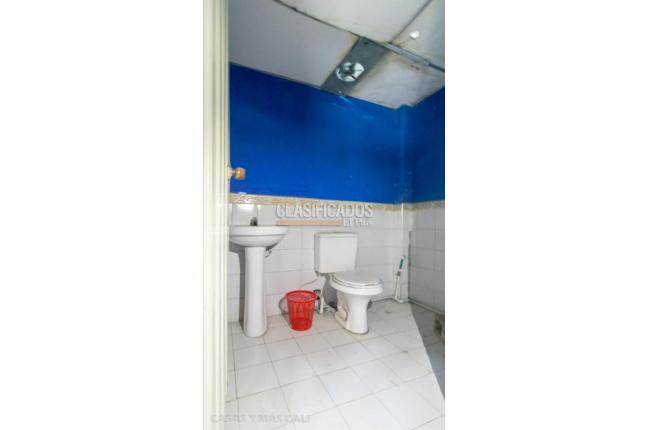 Locales y Bodegas, Venta, Yumbo - $1.650.000.000