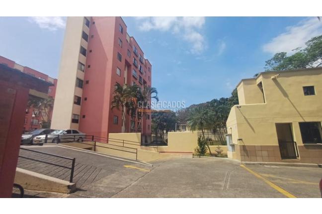 Apartamentos, Venta en Meléndez