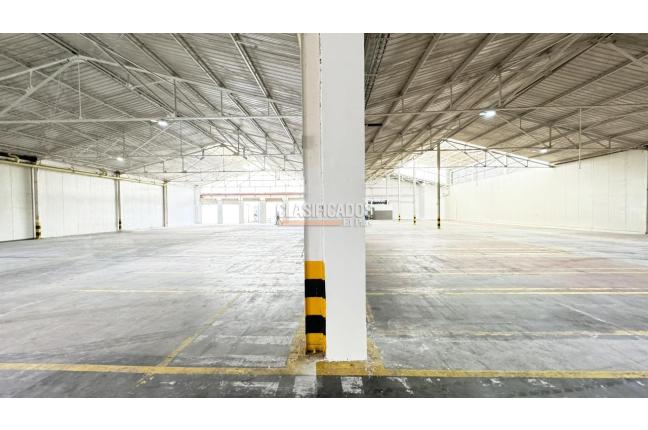 Locales y Bodegas, Alquiler, Salomia - $45.525.000