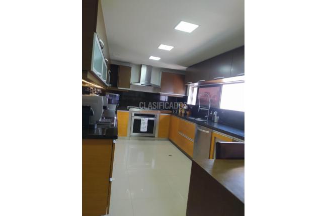 Apartamentos, Venta, Normandía - $2.400.000.000