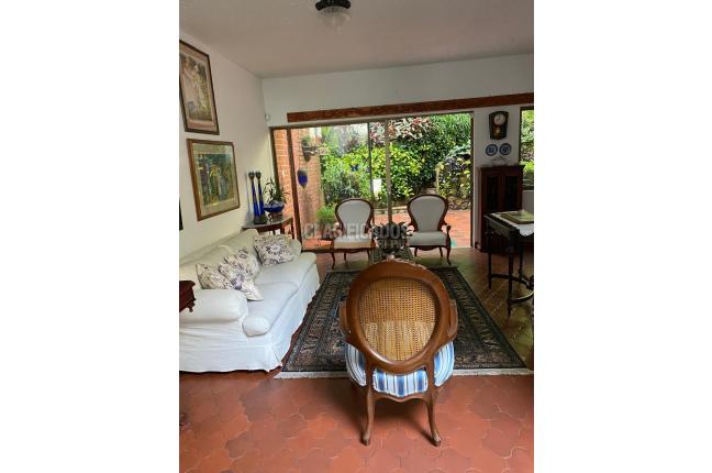 Casas, Venta en Arboleda