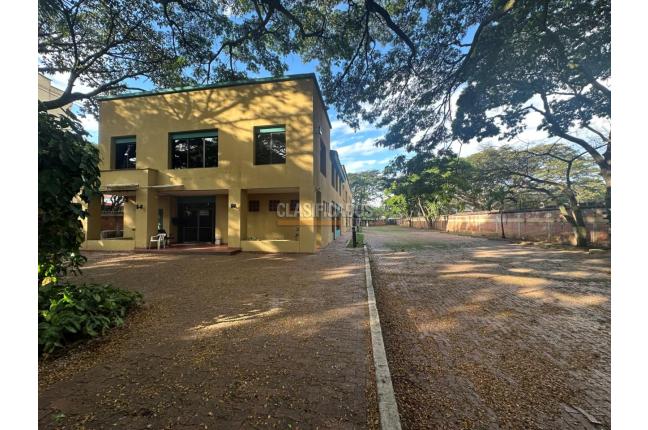 Edificios, Alquiler en Seminario