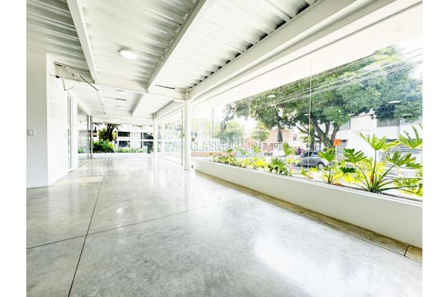 Locales y Bodegas, Alquiler, Eucarístico - $6.000.000