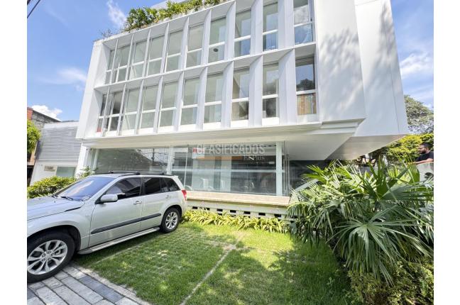 Locales y Bodegas, Alquiler, Eucarístico - $6.000.000