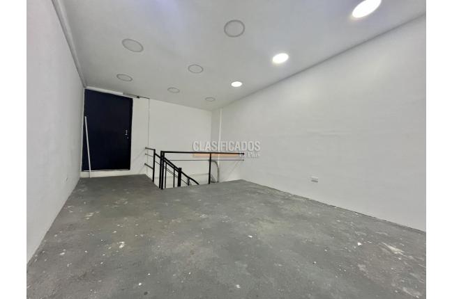 Locales y Bodegas, Venta, Multicentro - $1.200.000.000